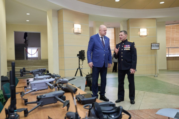 Поздравил бойцов и ветеранов СОБР «Агат» с 33-летием со дня образования подразделения