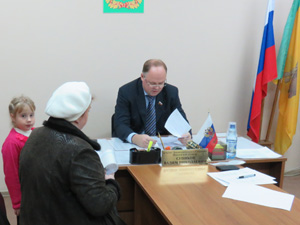 Прием граждан в день рождения партии «Единая Россия»