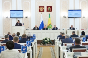 Принял участие в заседании фракции «Единая Россия» в Законодательном Собрании Пензенской области