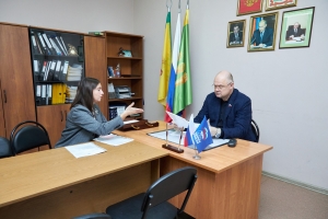 Прием жителей в общественной приёмной