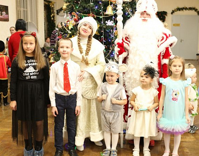 Вадим Супиков организовал новогодние елки для детей из Пензы