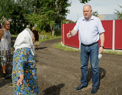 Встреча с жителями 1 – го и 2-го проездов Парижской Коммуны